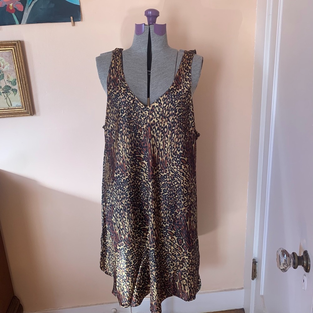 Amaretta Vintage Leopard Print Chemise Nightgown Size 26/28 Brown Satin Slip